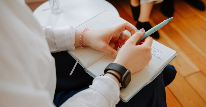 Book Review of ‘The Anxious Perfectionist’ by Larissa W. Ong and Michael P. Twohig